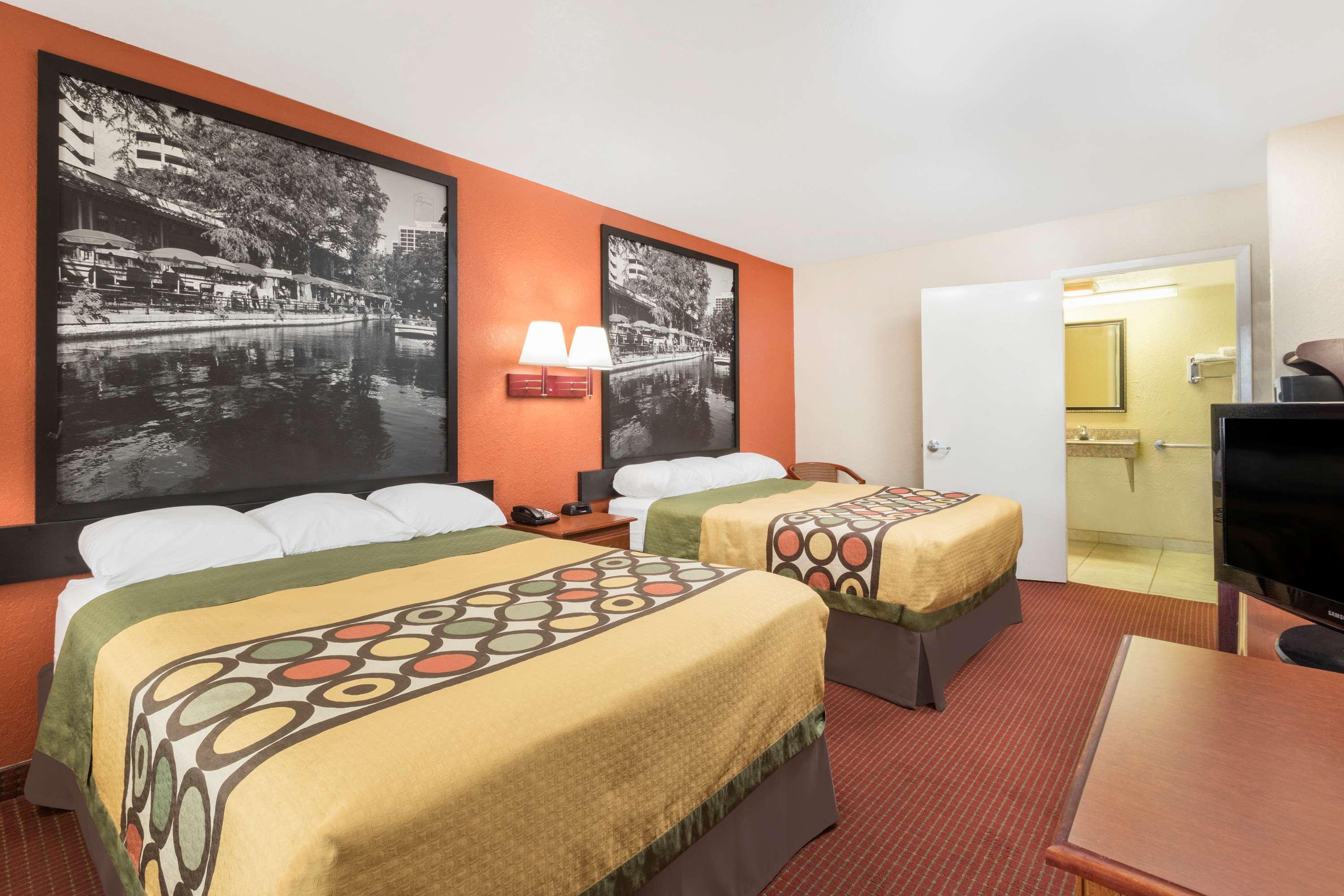 Motel Super 8 By Wyndham San Antonio At I-10 Esterno foto