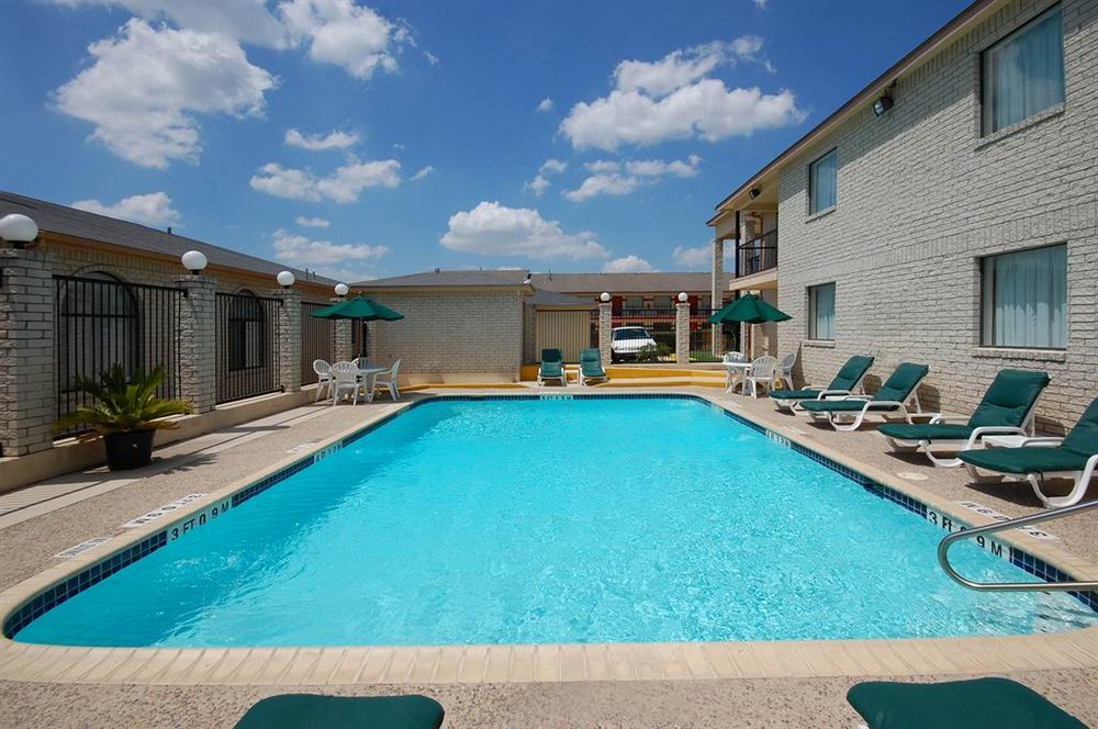 Motel Super 8 By Wyndham San Antonio At I-10 Esterno foto