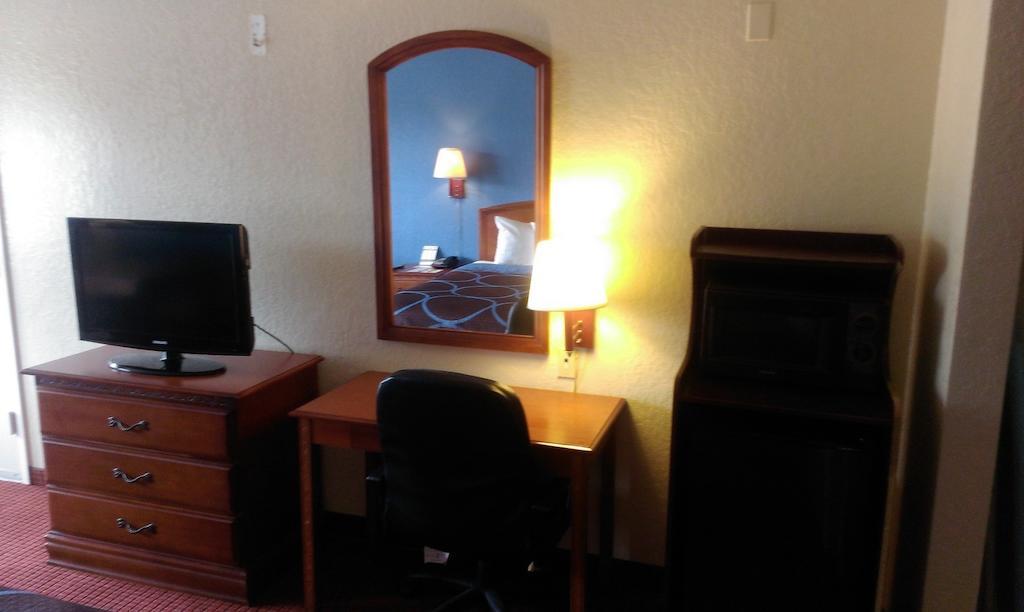 Motel Super 8 By Wyndham San Antonio At I-10 Esterno foto